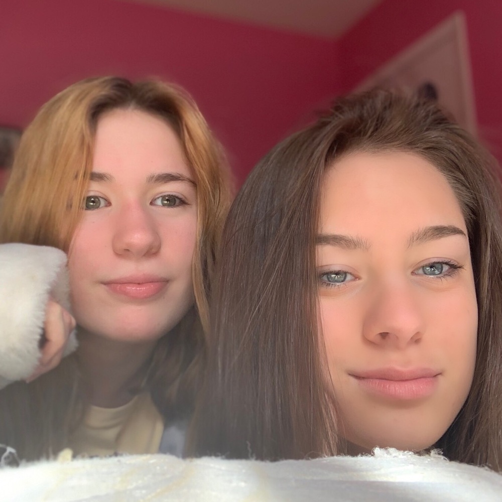 Meet your Posher, Nina